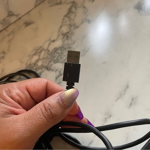 Razer Cynosa V2 Gaming Keyboard - Picture 13 of 16